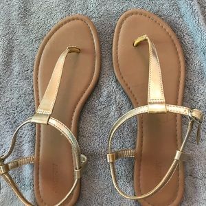 Old Navy Metallic Gold Thong Sandals Size 10